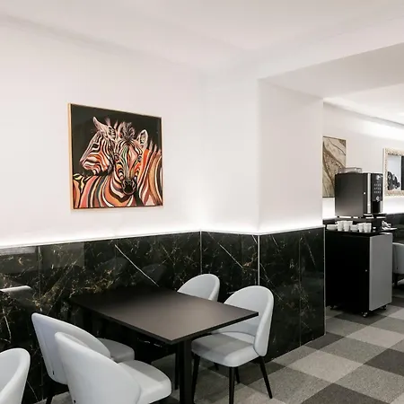 85 & By Ridan 3* Lisboa