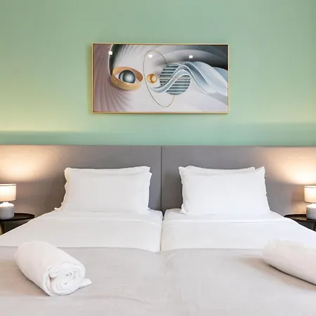 Hotel 85 & By Ridan