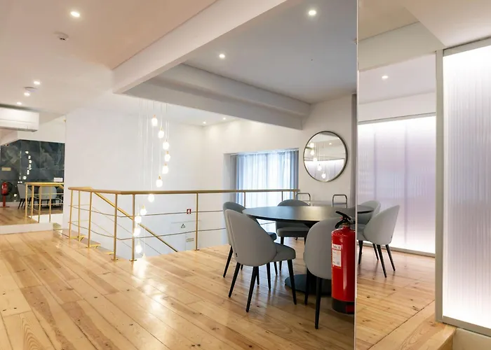 85 & By Ridan Lisboa