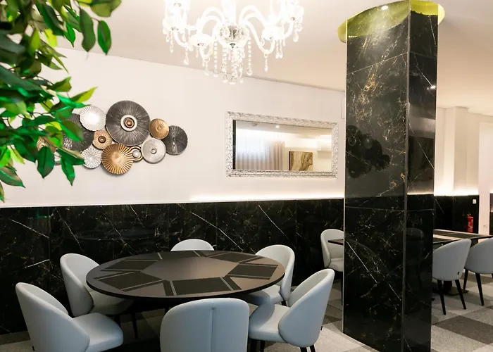 85 & By Ridan Hotel 3*