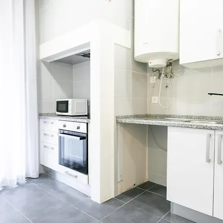 Otel 85 & By Ridan Lisboa