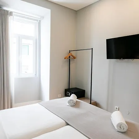 85 & By Ridan Lisboa